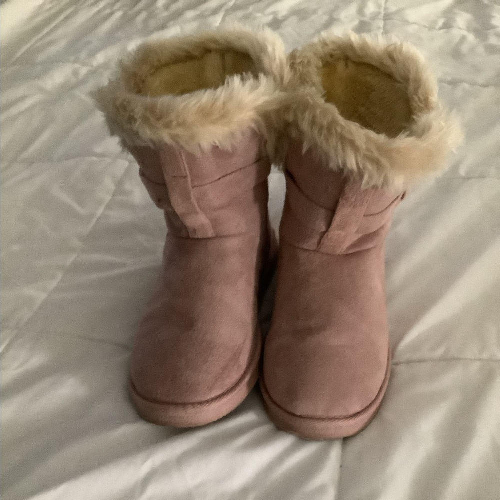 Pink faux fur booties